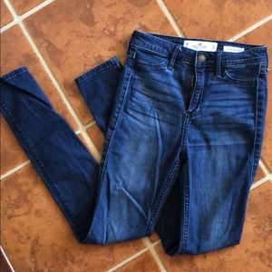 Hollister High Rise Jean Legging